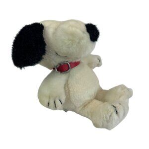 Peanuts Snoopy Plush Dog Toy Red Collar 7" Stuffed Animal Cedar Fair
